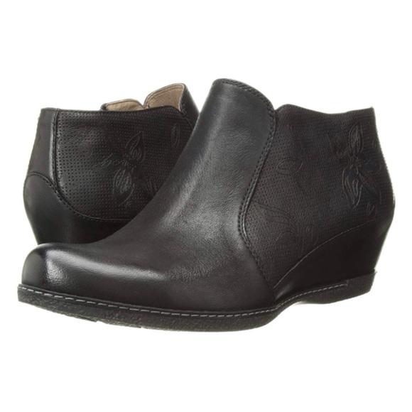 Dansko Shoes - Dansko Women’s Luann Ankle Boot Black Size 37